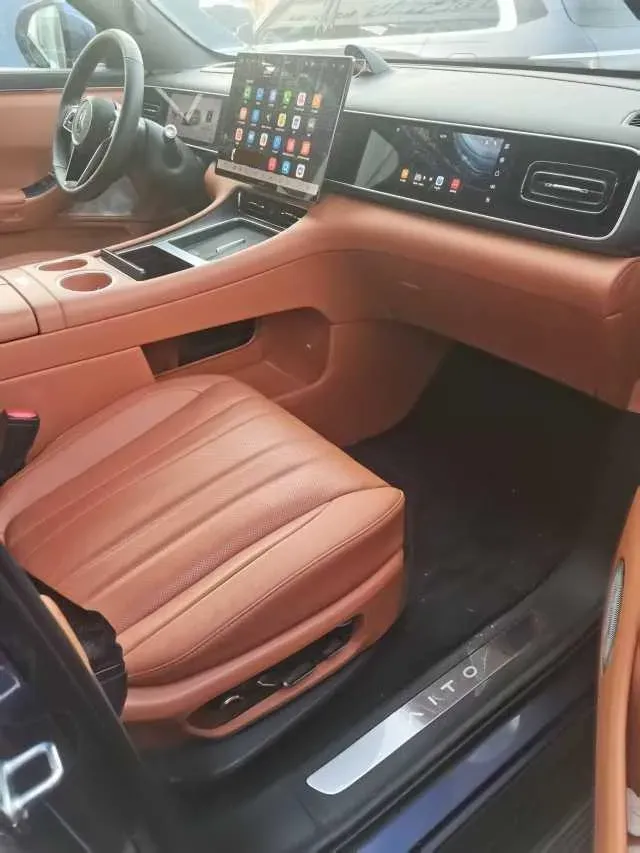 2026 AITO AITO M7 REEV 160HP REEV,autocango,china used car exporter,china ev exporter,chinese used car exporter,chinese used ev exporter