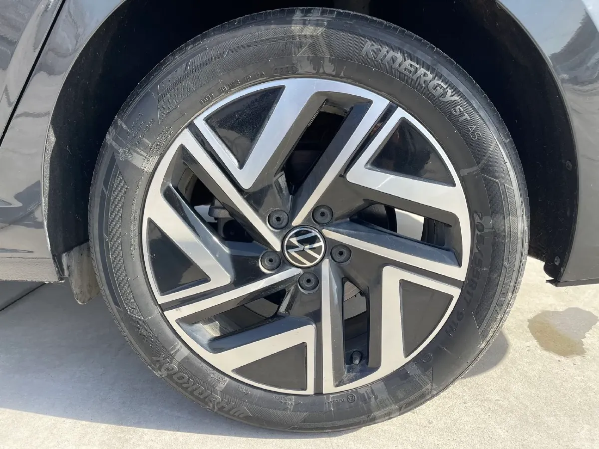 2023 Volkswagen Sagitar 1.4T 150HP L4 7DCT,autocango,china used car exporter,china ev exporter,chinese used car exporter,chinese used ev exporter