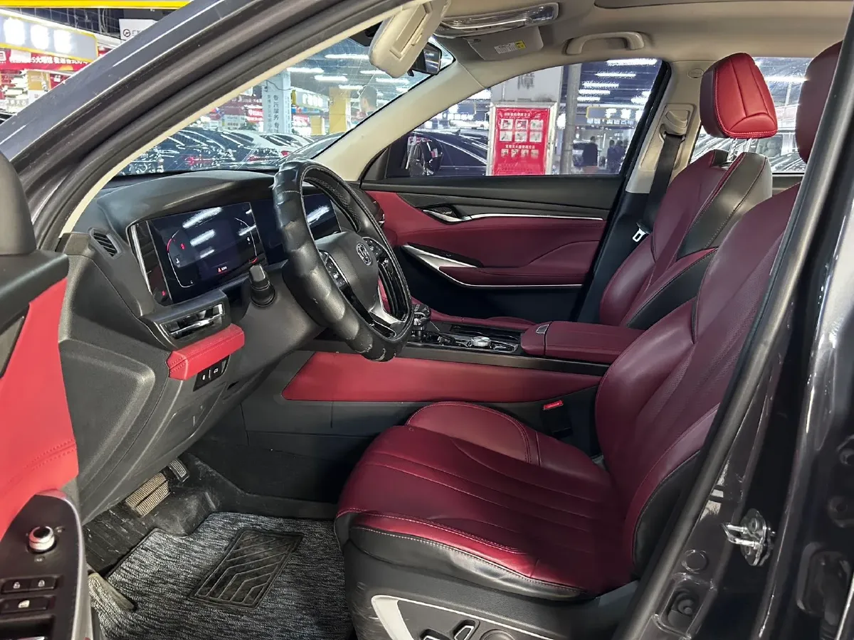 2021 ChangAn CS75 Plus 1.5T 178HP L4 6AT,autocango,china used car exporter,china ev exporter,chinese used car exporter,chinese used ev exporter