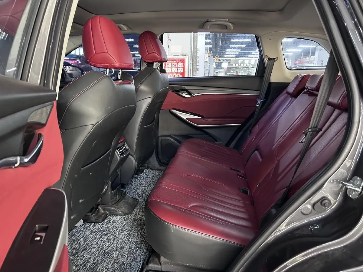 2021 ChangAn CS75 Plus 1.5T 178HP L4 6AT,autocango,china used car exporter,china ev exporter,chinese used car exporter,chinese used ev exporter