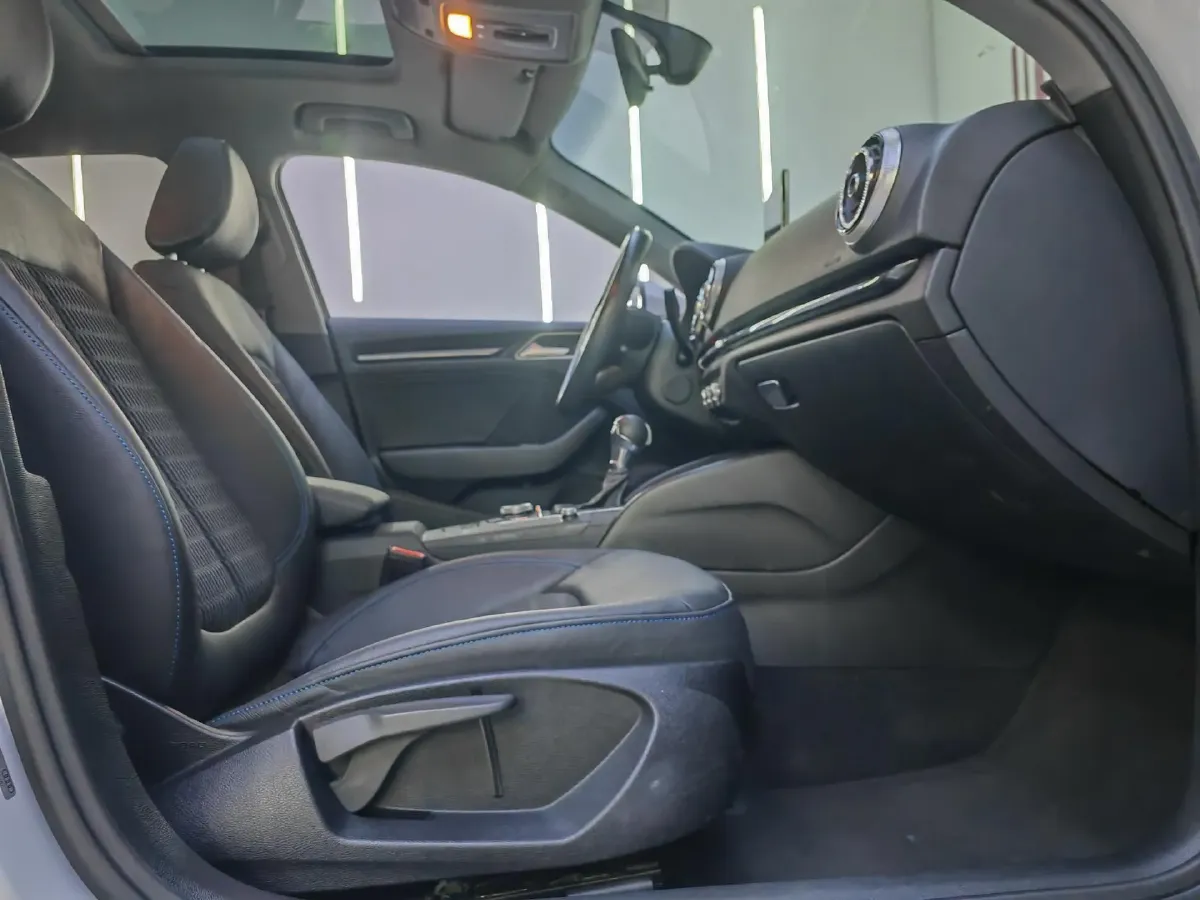 2020 Audi A3 1.4T 150HP L4 7DCT,autocango,china used car exporter,china ev exporter,chinese used car exporter,chinese used ev exporter