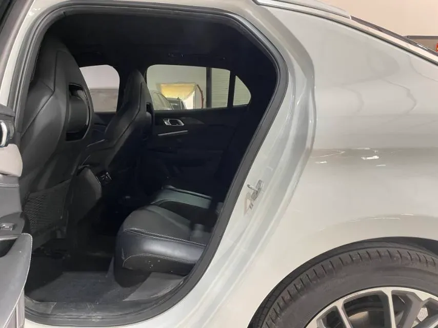 2022 LYNK&CO 03 2.0T 190HP L4 7DCT,autocango,china used car exporter,china ev exporter,chinese used car exporter,chinese used ev exporter