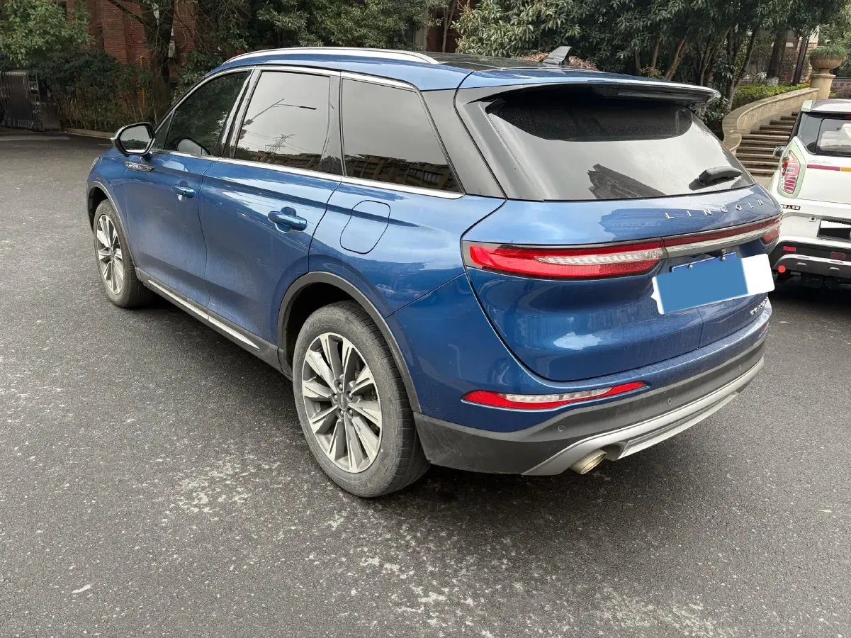 2022 Lincoln Corsair 2.0T 245HP L4 8AT,autocango,china used car exporter,china ev exporter,chinese used car exporter,chinese used ev exporter