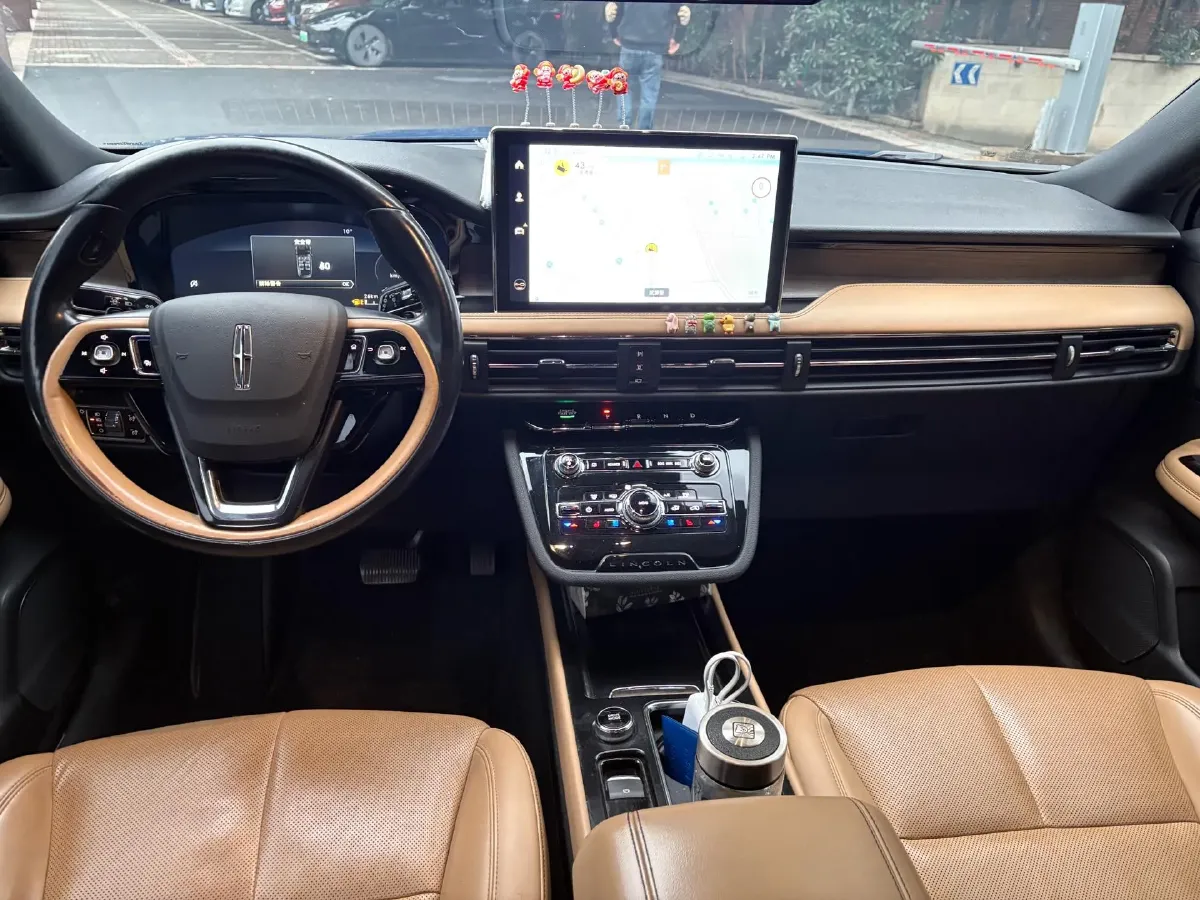 2022 Lincoln Corsair 2.0T 245HP L4 8AT,autocango,china used car exporter,china ev exporter,chinese used car exporter,chinese used ev exporter