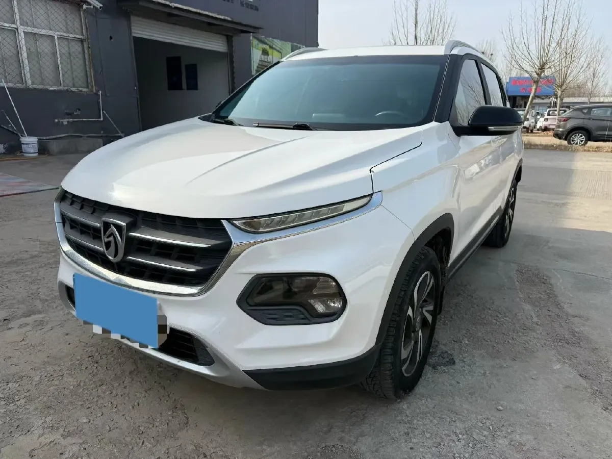2017 BaoJun 510 1.5L 112HP L4 6MT,autocango,china used car exporter,china ev exporter,chinese used car exporter,chinese used ev exporter