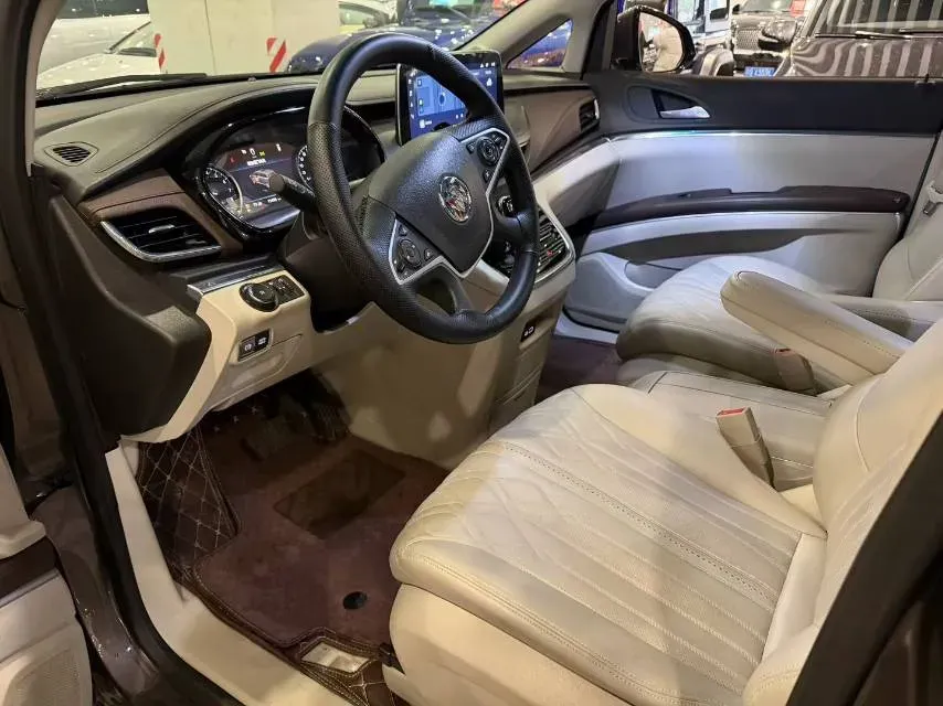 2023 Buick GL8 2.0T 237HP L4 9AT,autocango,china used car exporter,china ev exporter,chinese used car exporter,chinese used ev exporter