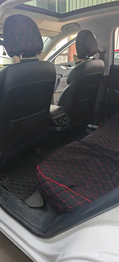 2021 Haval H6 1.5T 169HP L4 7DCT,autocango,china used car exporter,china ev exporter,chinese used car exporter,chinese used ev exporter