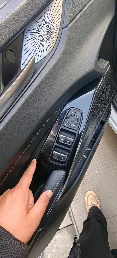 2021 Haval H6 1.5T 169HP L4 7DCT,autocango,china used car exporter,china ev exporter,chinese used car exporter,chinese used ev exporter