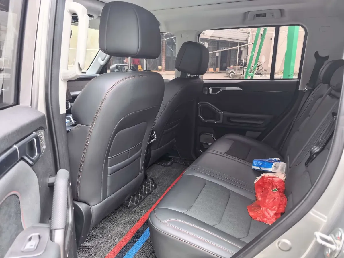 2023 Jetour Traveller 2.0T 254HP L4 7DCT,autocango,china used car exporter,china ev exporter,chinese used car exporter,chinese used ev exporter