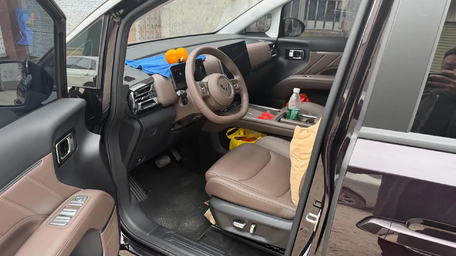 2025 BAW RuiSheng Trump M7 2.0L 144HP L4 8AT,autocango,china used car exporter,china ev exporter,chinese used car exporter,chinese used ev exporter