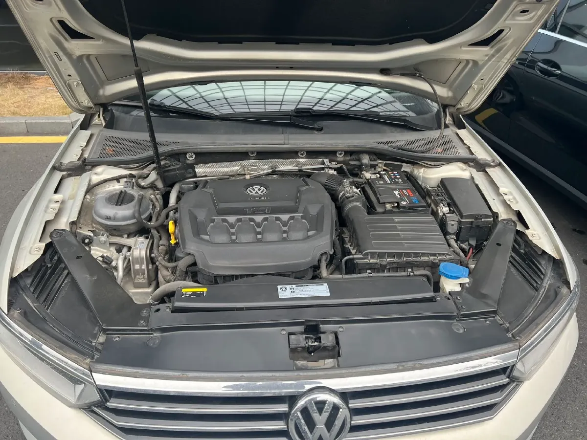 2019 Chevrolet Malibu XL 2.0T 241HP L4 9AT,autocango,china used car exporter,china ev exporter,chinese used car exporter,chinese used ev exporter