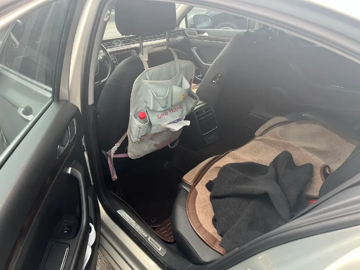 2019 Chevrolet Malibu XL 2.0T 241HP L4 9AT,autocango,china used car exporter,china ev exporter,chinese used car exporter,chinese used ev exporter