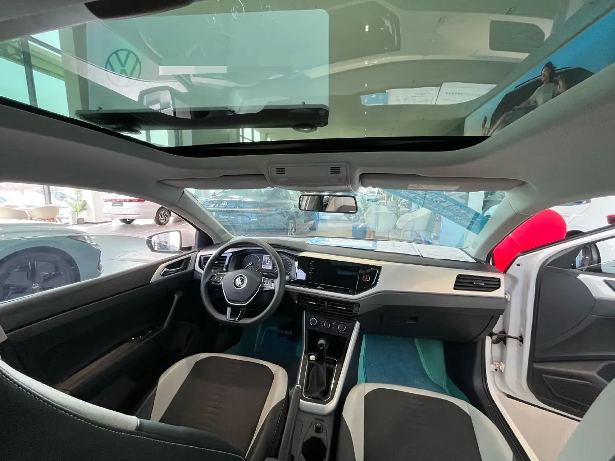 2023 Volkswagen Polo 1.5L 113HP L4 6AT,autocango,china used car exporter,china ev exporter,chinese used car exporter,chinese used ev exporter