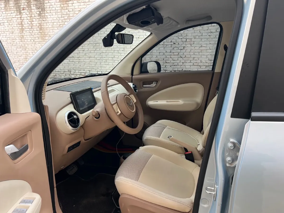 2025 WuLing ZhiGuang BEV 17.7KWH,autocango,china used car exporter,china ev exporter,chinese used car exporter,chinese used ev exporter