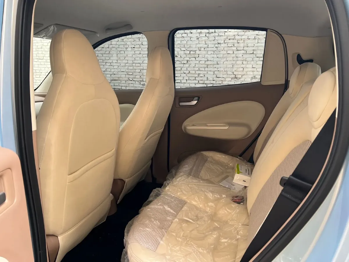 2025 WuLing ZhiGuang BEV 17.7KWH,autocango,china used car exporter,china ev exporter,chinese used car exporter,chinese used ev exporter