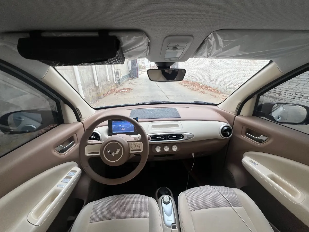 2025 WuLing ZhiGuang BEV 17.7KWH,autocango,china used car exporter,china ev exporter,chinese used car exporter,chinese used ev exporter