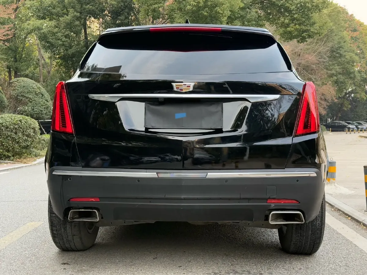 2020 Cadillac XT5 2.0T 241HP L4 9AT,autocango,china used car exporter,china ev exporter,chinese used car exporter,chinese used ev exporter