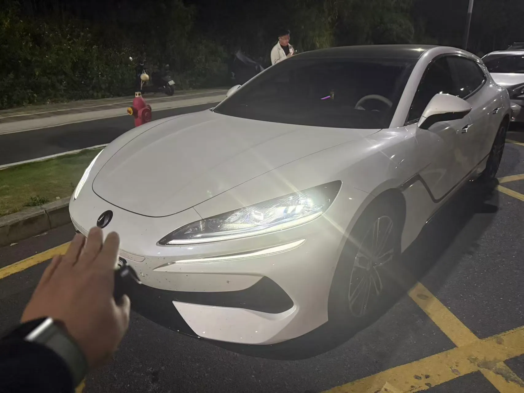 autocango,china used car exporter,china ev exporter,chinese used car exporter,chinese used ev exporter