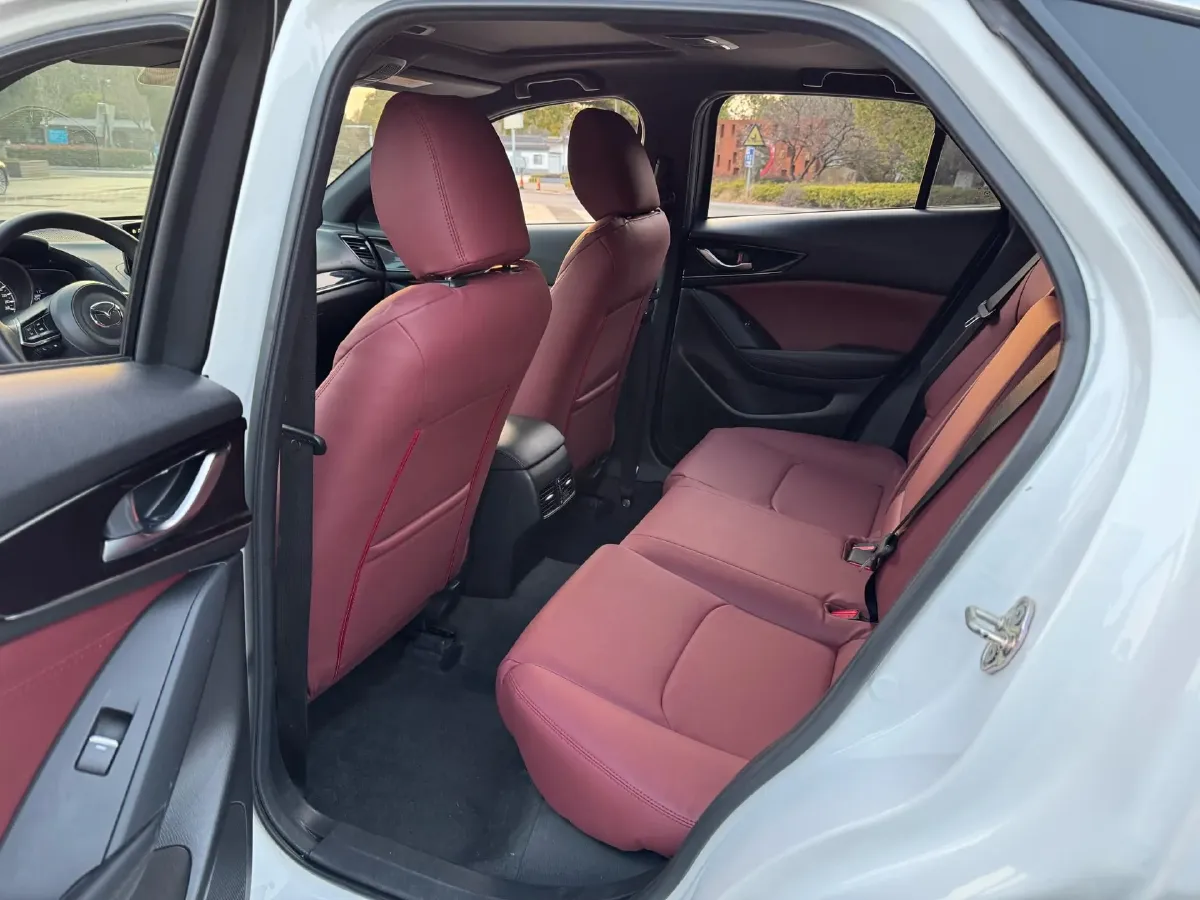 2021 Mazda CX-4 2.0L 158HP L4 6AT,autocango,china used car exporter,china ev exporter,chinese used car exporter,chinese used ev exporter