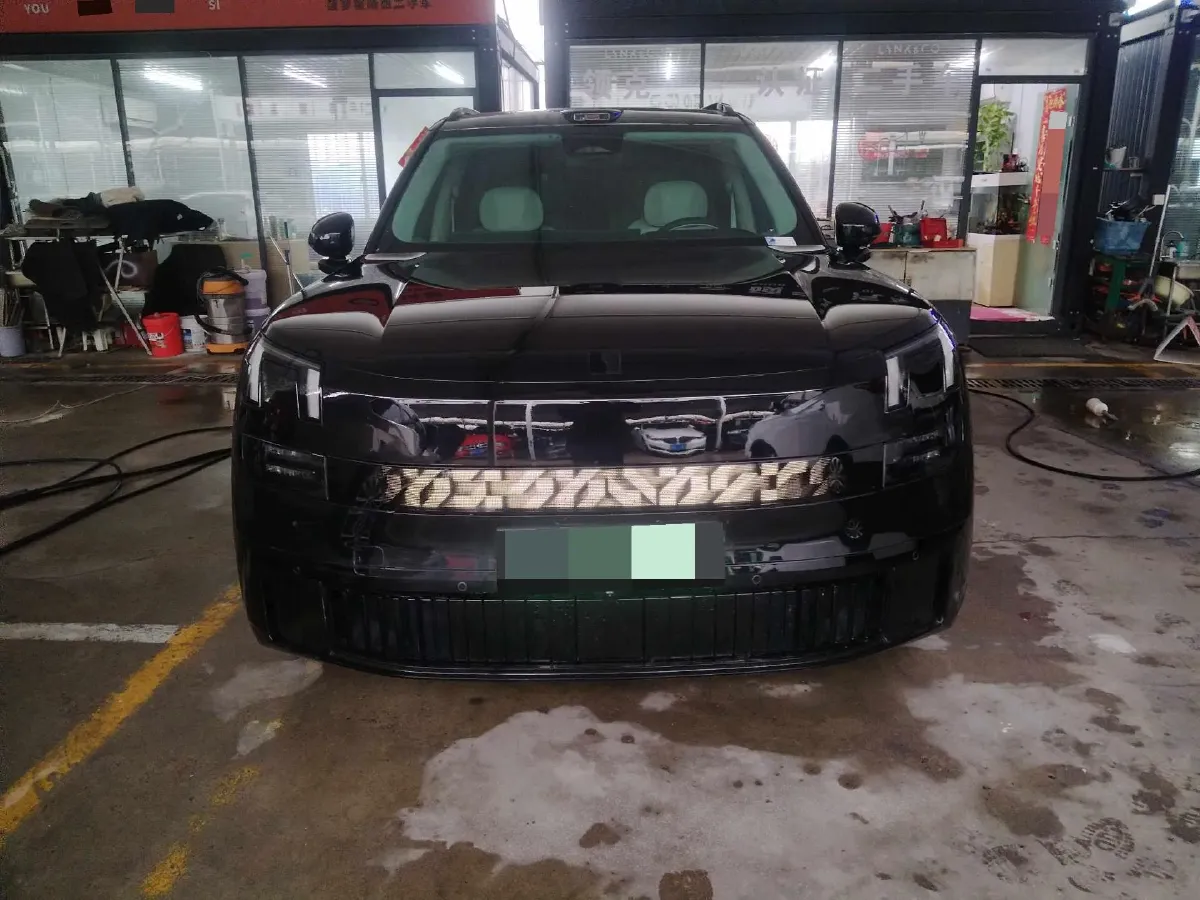 2025 LYNK&CO 900 1.5T 190HP L4 3DHT PHEV 43.3KWH,autocango,china used car exporter,china ev exporter,chinese used car exporter,chinese used ev exporter
