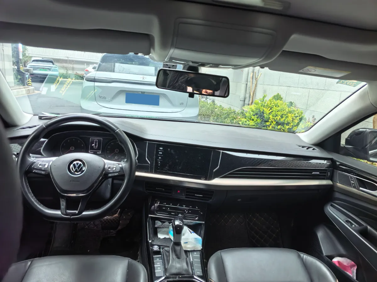 2021 Volkswagen Passat 1.4T 150HP L4 7DCT,autocango,china used car exporter,china ev exporter,chinese used car exporter,chinese used ev exporter