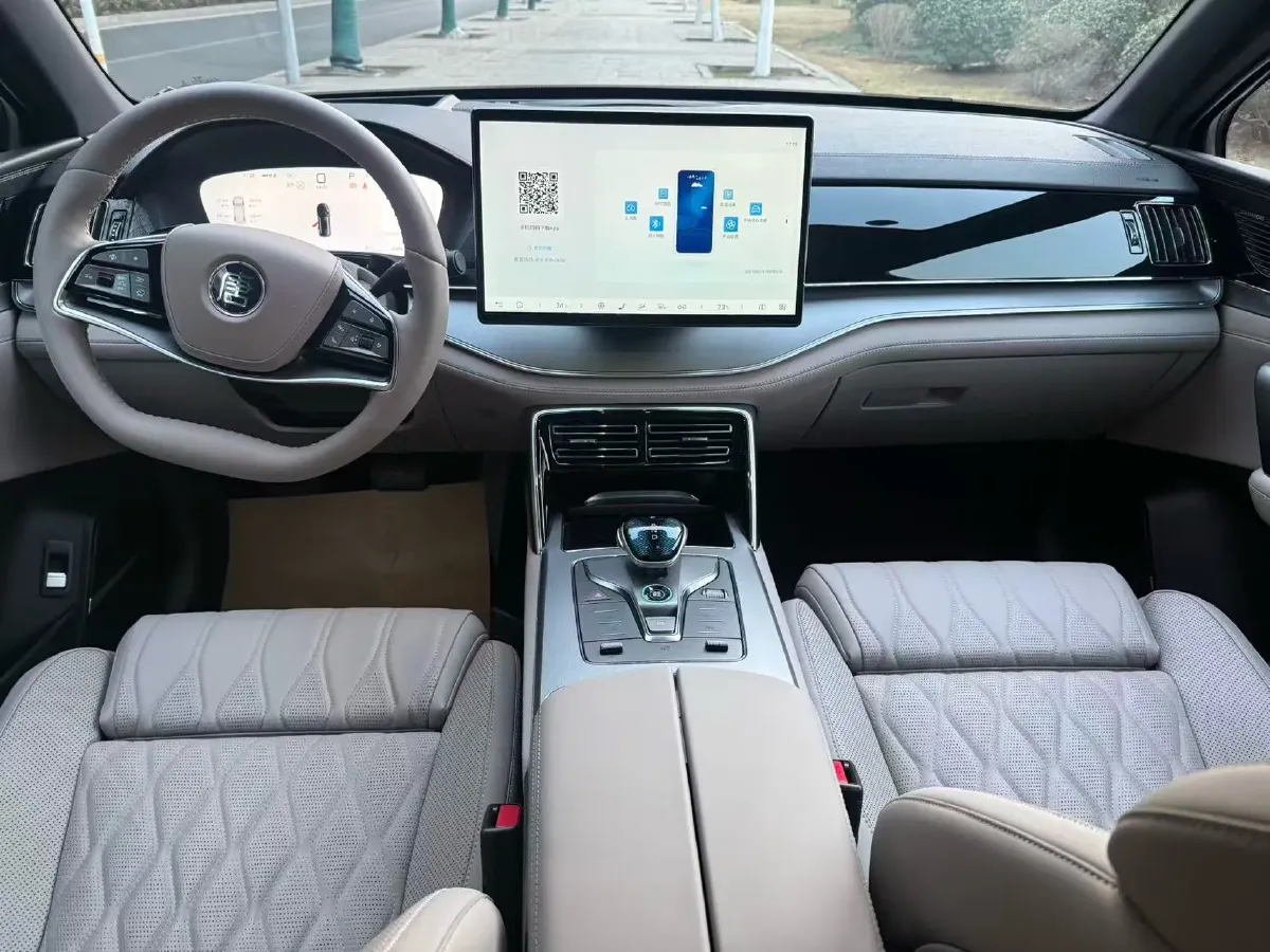 2025 BYD Tang 1.5T 156HP L4 E-CVT PHEV 21.504KWH,autocango,china used car exporter,china ev exporter,chinese used car exporter,chinese used ev exporter