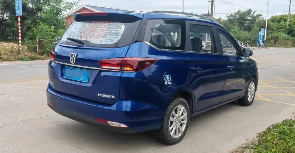 2018 BaoJun 360 1.5L 112HP L4 5AMT,autocango,china used car exporter,china ev exporter,chinese used car exporter,chinese used ev exporter