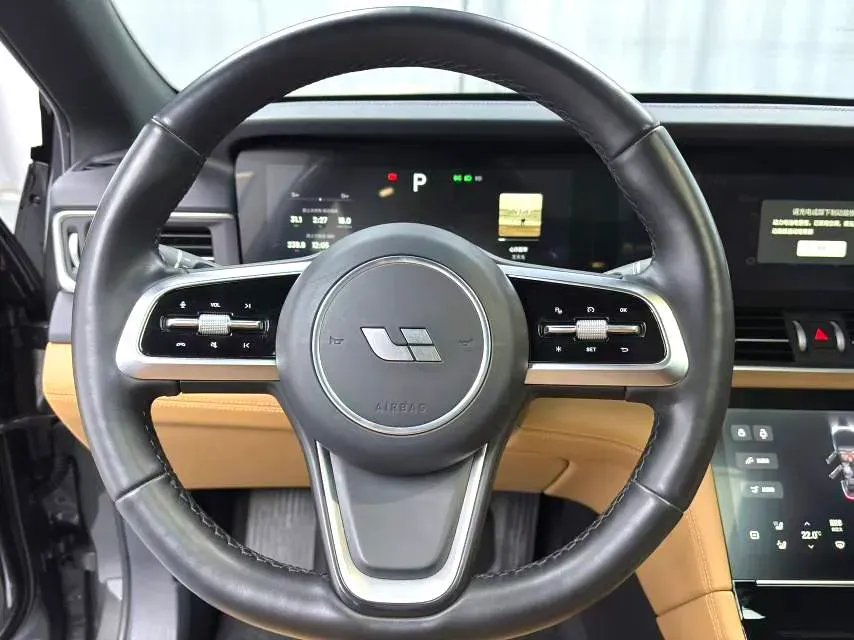 2021 Li ONE Range Extended 131HP REEV 40.5KWH,autocango,china used car exporter,china ev exporter,chinese used car exporter,chinese used ev exporter