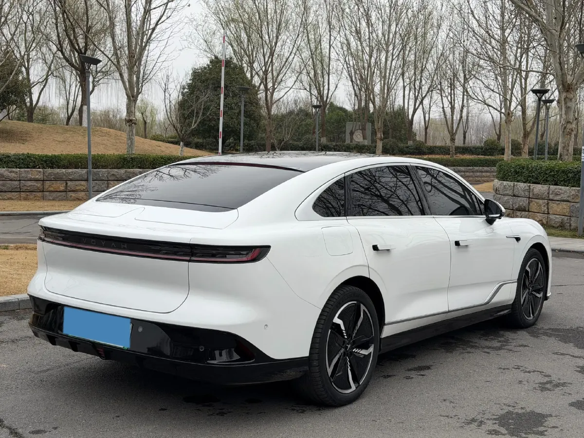 2023 Voyah ZhuiGuang BEV 82.11KWH,autocango,china used car exporter,china ev exporter,chinese used car exporter,chinese used ev exporter