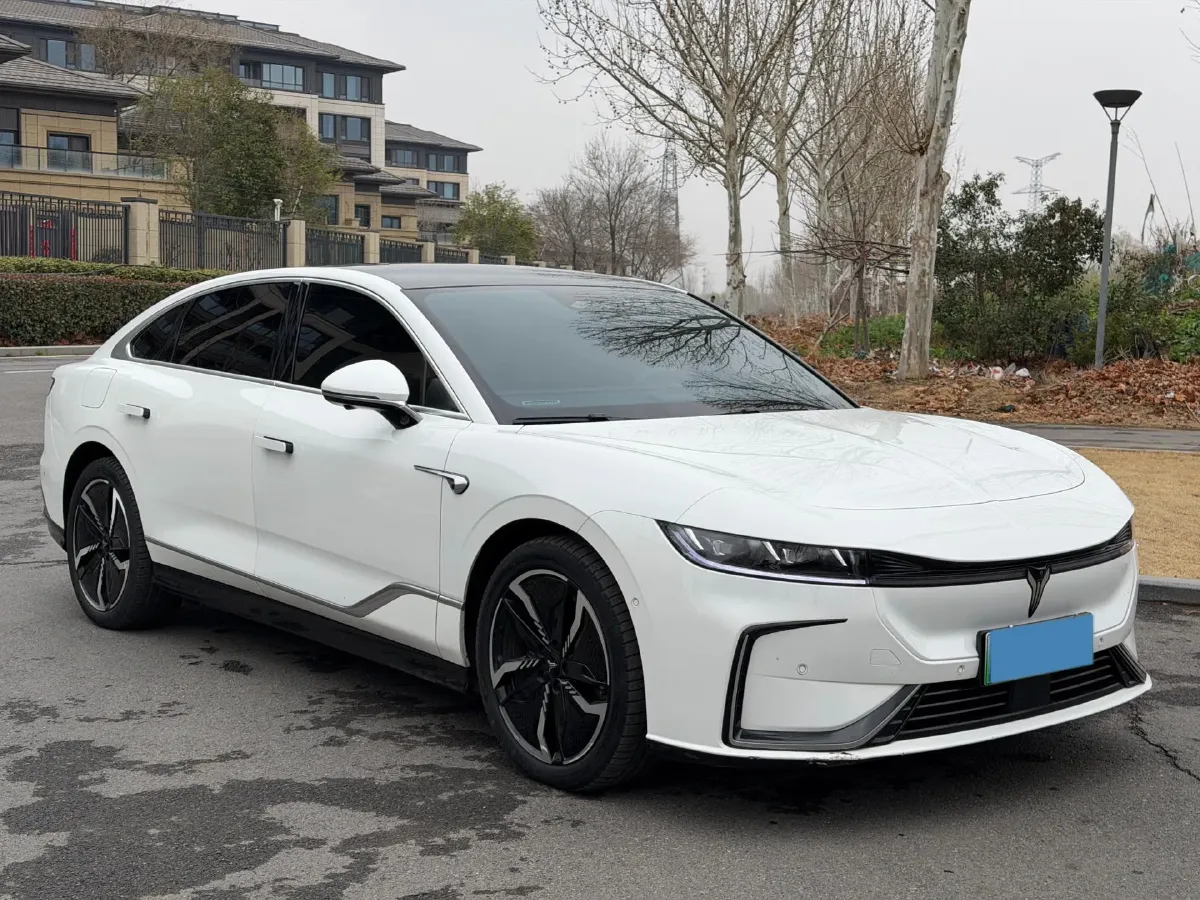 2023 Voyah ZhuiGuang BEV 82.11KWH,autocango,china used car exporter,china ev exporter,chinese used car exporter,chinese used ev exporter