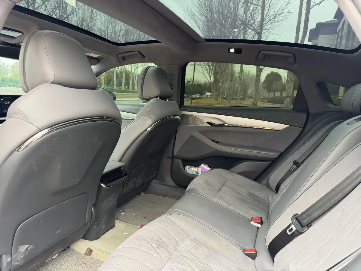 2023 Voyah ZhuiGuang BEV 82.11KWH,autocango,china used car exporter,china ev exporter,chinese used car exporter,chinese used ev exporter