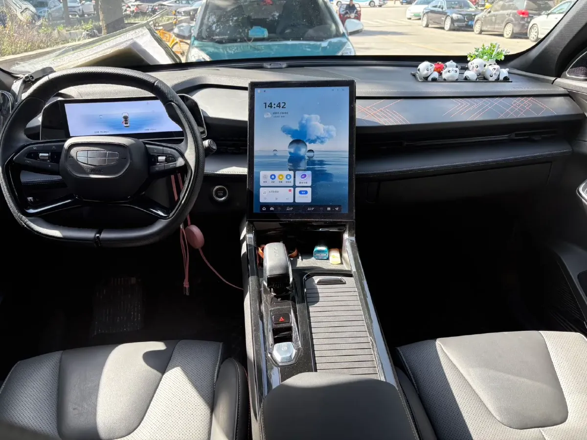 2023 Geely Azkarra 1.5T 181HP L4 7DCT,autocango,china used car exporter,china ev exporter,chinese used car exporter,chinese used ev exporter