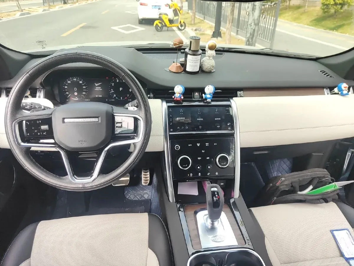 2023 Land Rover Discovery Sport 2.0T 249HP L4 9AT,autocango,china used car exporter,china ev exporter,chinese used car exporter,chinese used ev exporter