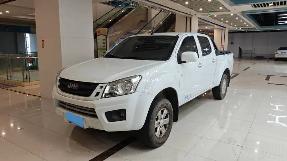 2020 JMC BaoDian 2.5T 140HP L4 5MT,autocango,china used car exporter,china ev exporter,chinese used car exporter,chinese used ev exporter