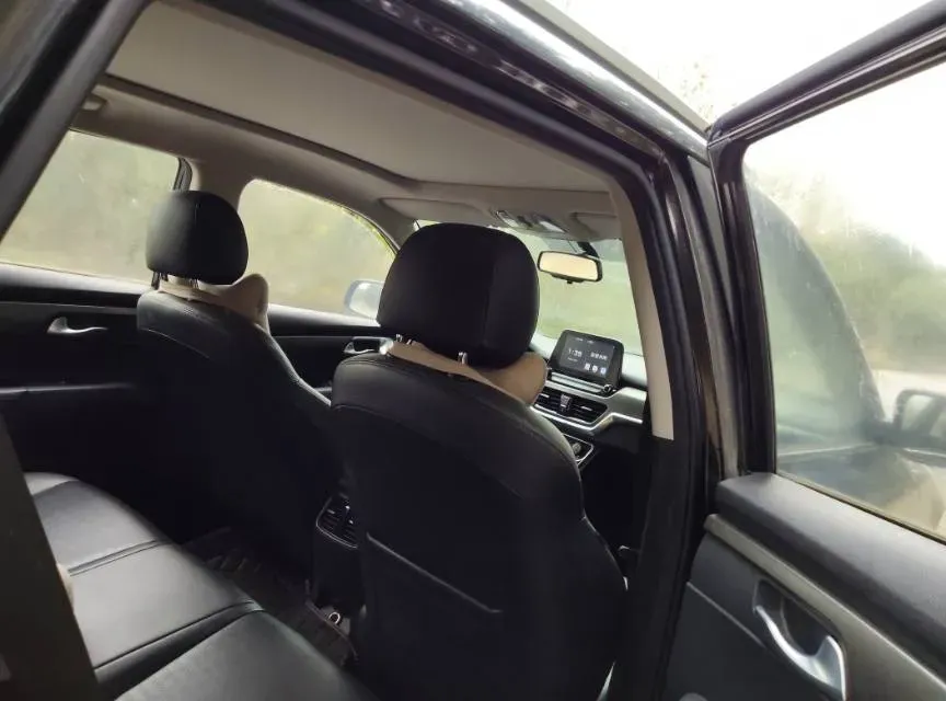 2018 Kia Sportage R 2.0L 160HP L4 6AT,autocango,china used car exporter,china ev exporter,chinese used car exporter,chinese used ev exporter