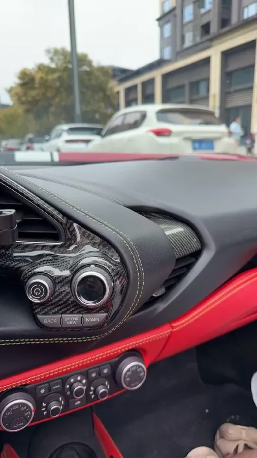 2015 Ferrari 488 3.9T 670HP V8 7DCT,autocango,china used car exporter,china ev exporter,chinese used car exporter,chinese used ev exporter