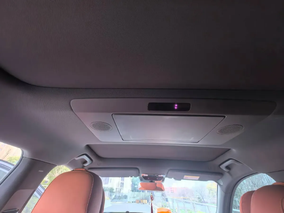 2023 Li L7 Range Extended 154HP REEV 40.9KWH,autocango,china used car exporter,china ev exporter,chinese used car exporter,chinese used ev exporter