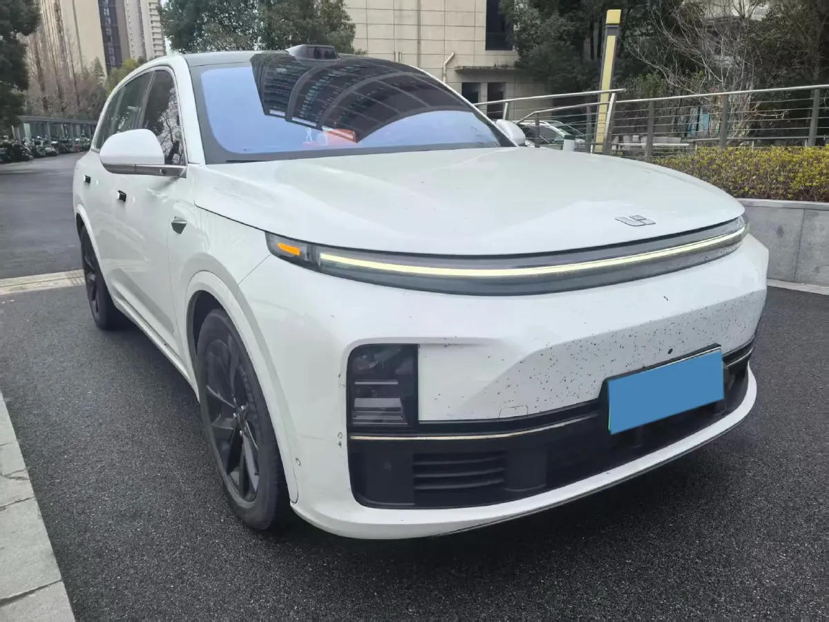 2023 Li L7 Range Extended 154HP REEV 40.9KWH,autocango,china used car exporter,china ev exporter,chinese used car exporter,chinese used ev exporter