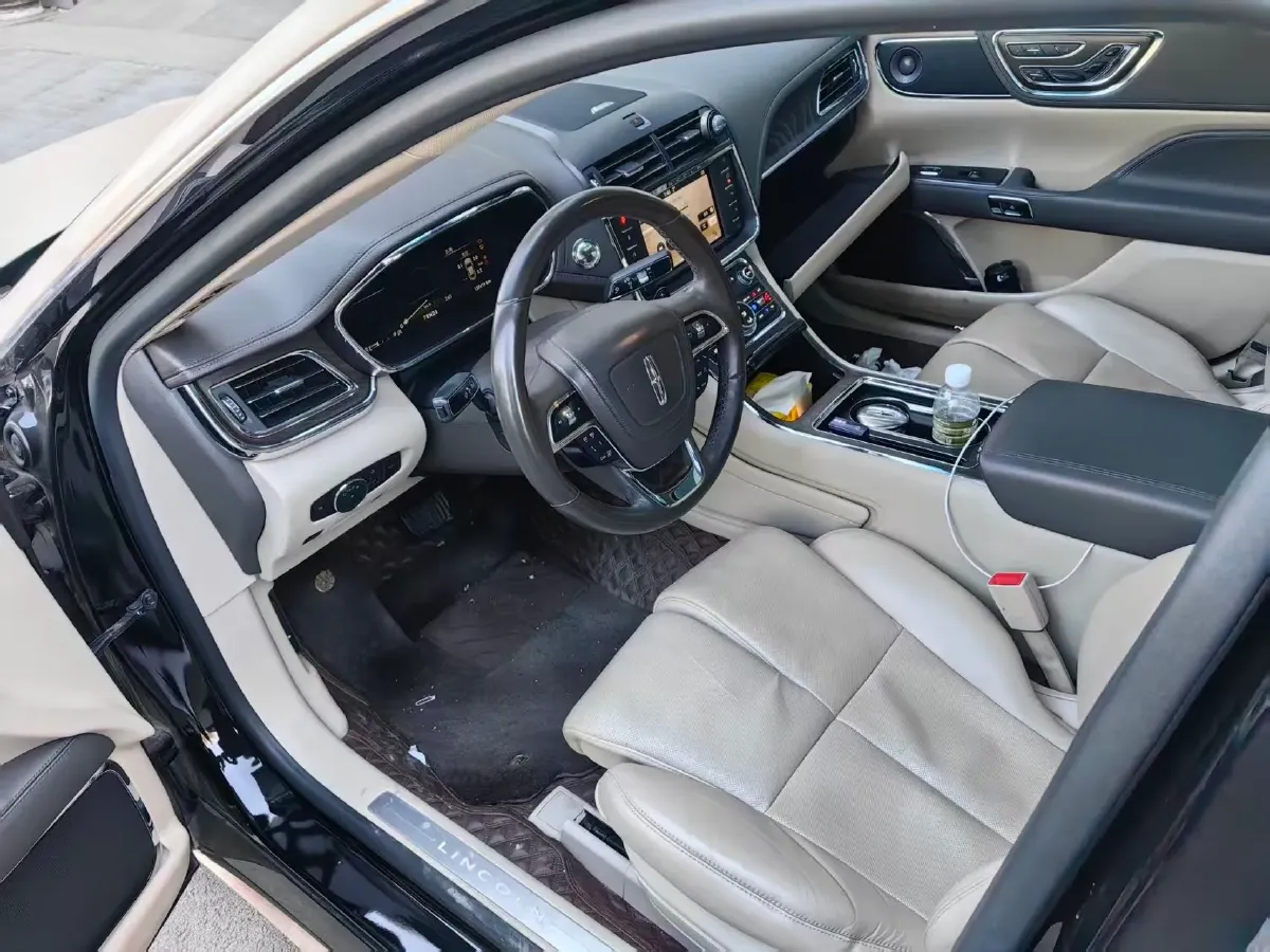 2017 Lincoln Continental 2.0T 261HP L4 6AT,autocango,china used car exporter,china ev exporter,chinese used car exporter,chinese used ev exporter