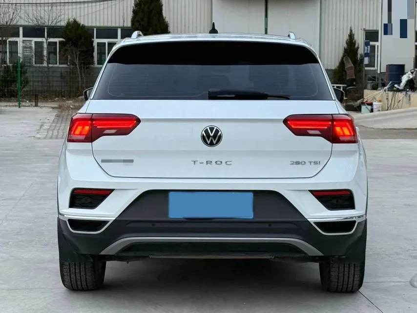 2022 Volkswagen T-Roc 1.4T 150HP L4 7DCT,autocango,china used car exporter,china ev exporter,chinese used car exporter,chinese used ev exporter