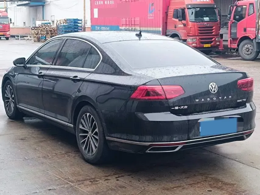 2020 Volkswagen Magotan 2.0T 186HP L4 7DCT,autocango,china used car exporter,china ev exporter,chinese used car exporter,chinese used ev exporter