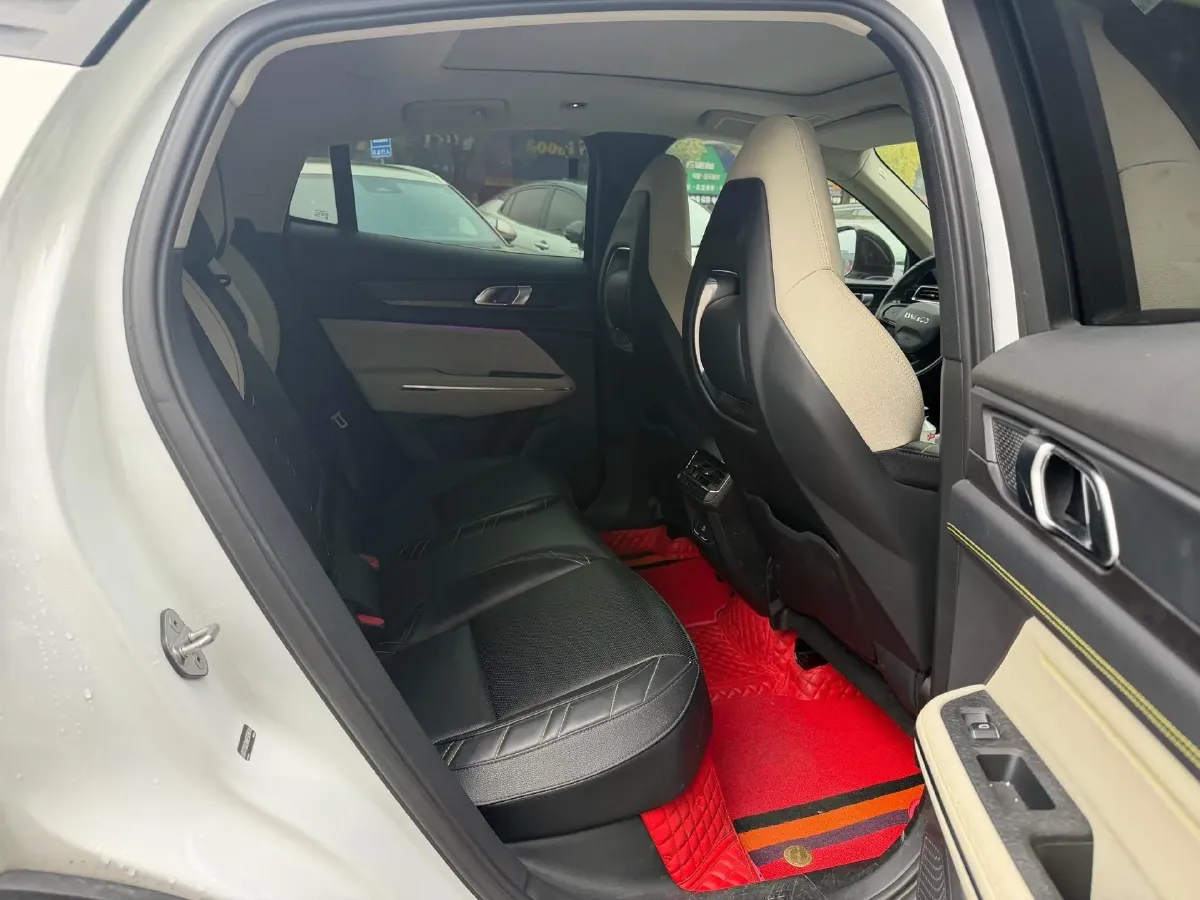 2020 LYNK&CO 05 2.0T 254HP L4 8AT,autocango,china used car exporter,china ev exporter,chinese used car exporter,chinese used ev exporter