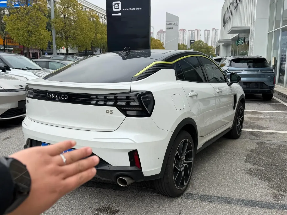 2020 LYNK&CO 05 2.0T 254HP L4 8AT,autocango,china used car exporter,china ev exporter,chinese used car exporter,chinese used ev exporter