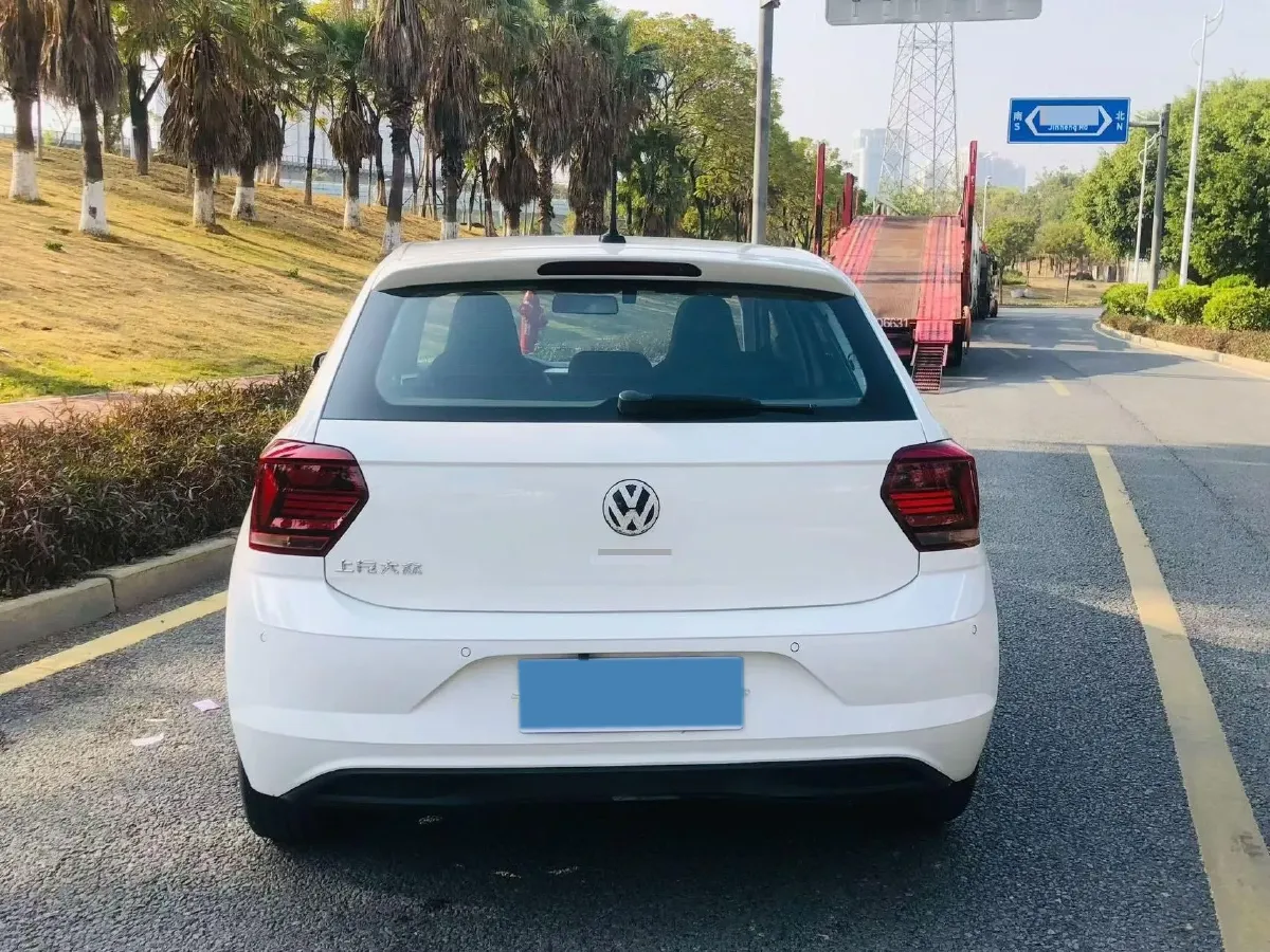 2023 Volkswagen Polo 1.5L 113HP L4 6AT,autocango,china used car exporter,china ev exporter,chinese used car exporter,chinese used ev exporter