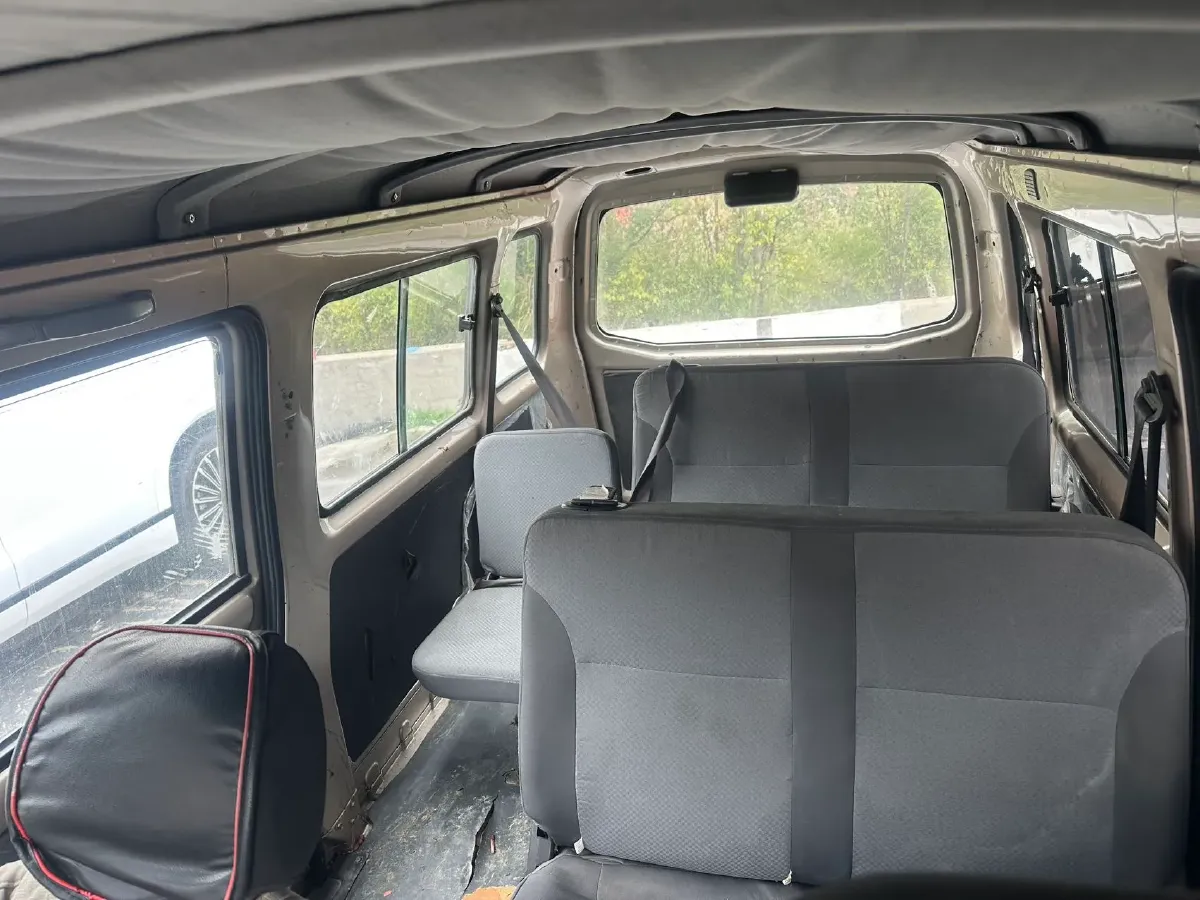 2019 WuLing RongGuang 1.5L 107HP L4 5MT,autocango,china used car exporter,china ev exporter,chinese used car exporter,chinese used ev exporter