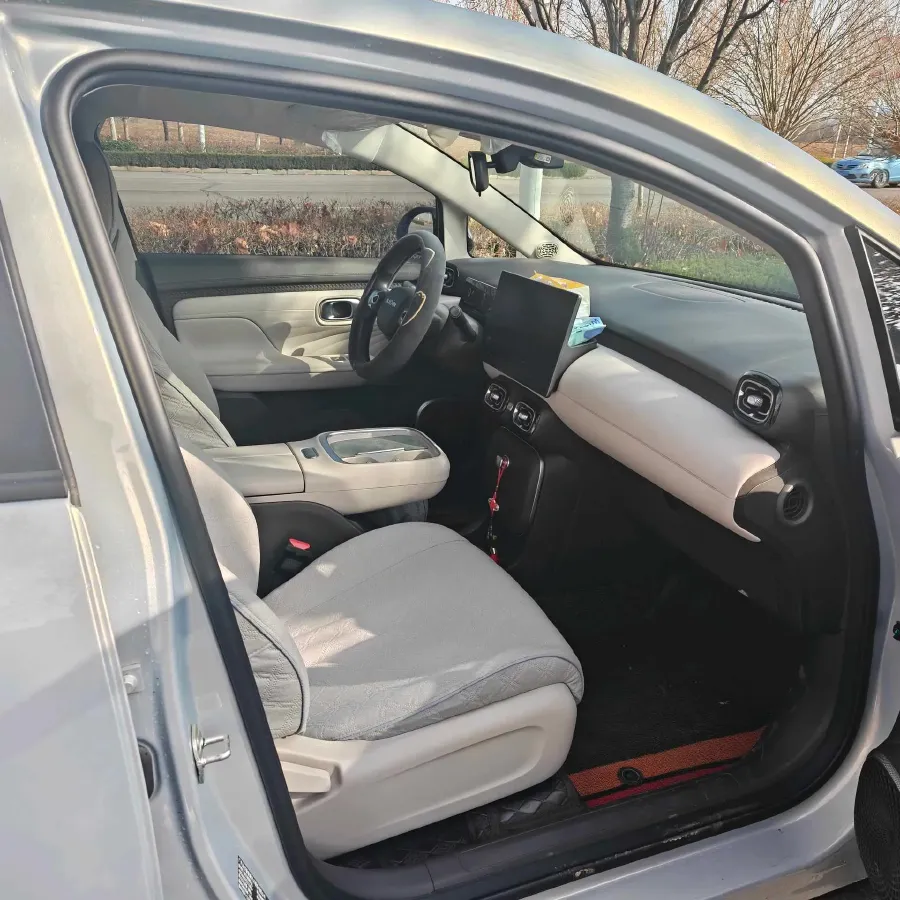 2025 Aion AION UT BEV,autocango,china used car exporter,china ev exporter,chinese used car exporter,chinese used ev exporter