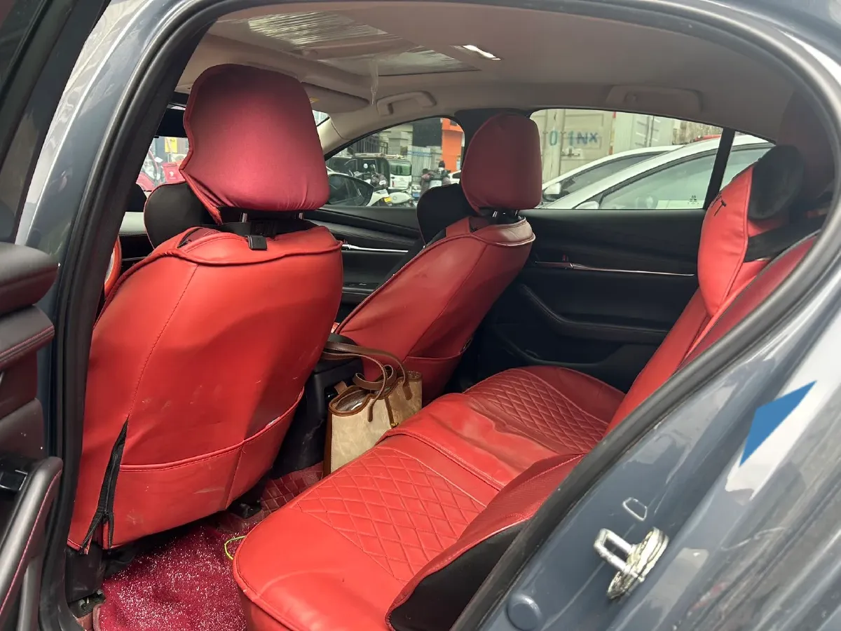 2022 Mazda 3 Axela 2.0L 158HP L4 6AT,autocango,china used car exporter,china ev exporter,chinese used car exporter,chinese used ev exporter