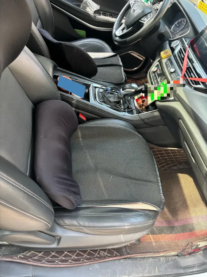 2020 ChangAn Raeton CC 1.5T 156HP L4 6AT,autocango,china used car exporter,china ev exporter,chinese used car exporter,chinese used ev exporter