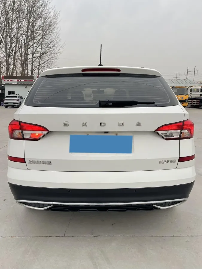2022 Skoda Kamiq 1.5L 112HP L4 6AT,autocango,china used car exporter,china ev exporter,chinese used car exporter,chinese used ev exporter