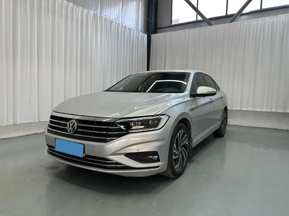 2019 Luxgen Grand 7 MPV 2.0T 188HP L4 6AT,autocango,china used car exporter,china ev exporter,chinese used car exporter,chinese used ev exporter